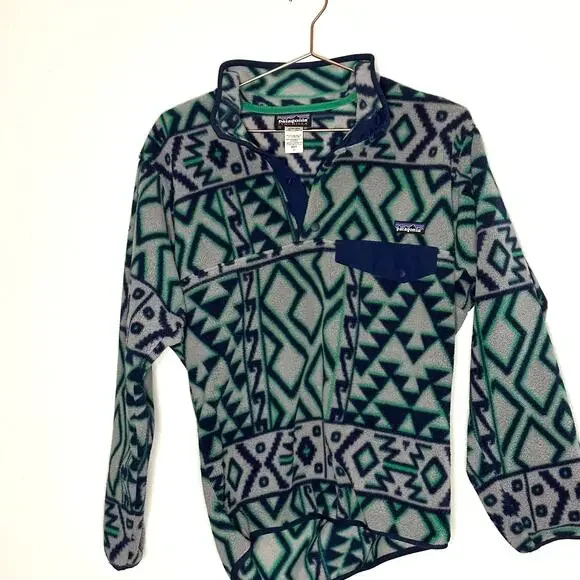 Vintage Patagonia Printed Snap-T Montana Siete Feather Grey Synchilla Size XS